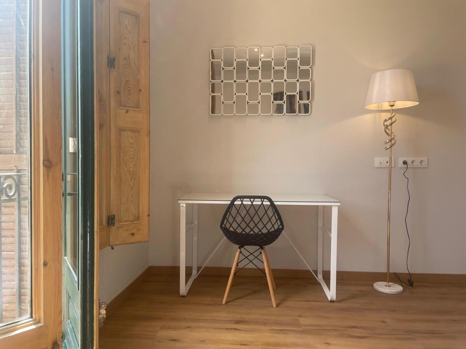 Des Artistes Hostal